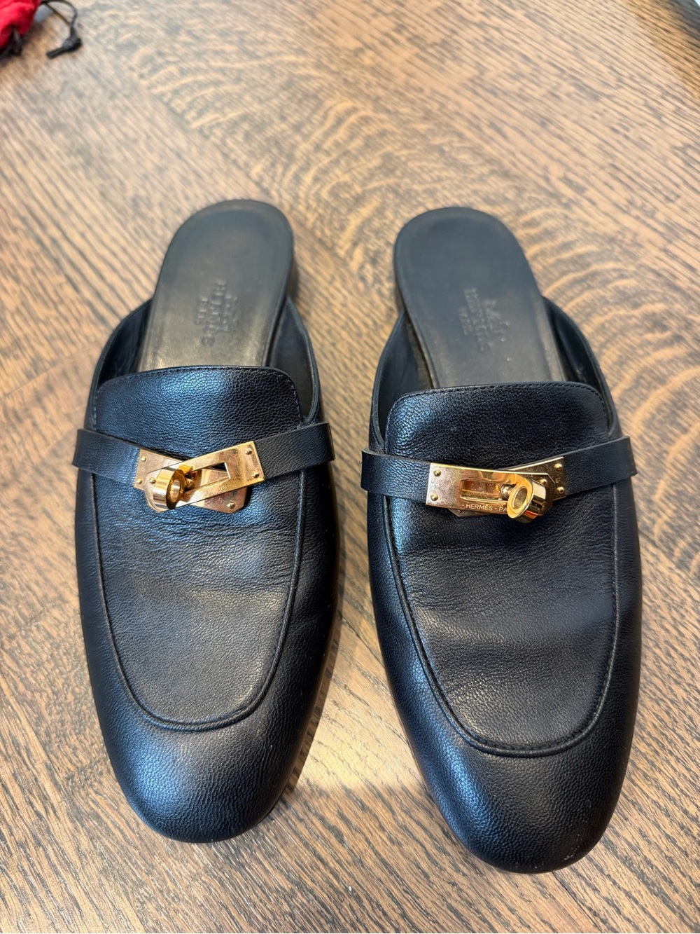 Hermés Black Leather Oz Mules Slip-On Loafers with Rose Gold Hardware, Size 37🖤
